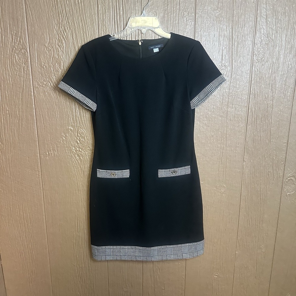 Tommy‎ Hilfiger Scuba Dress Black Sz 6 Pocket Shift Short Sleeve Plaid Accent